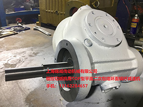 切紙機用TOP平面二次包絡(luò)環(huán)面蝸桿減速機